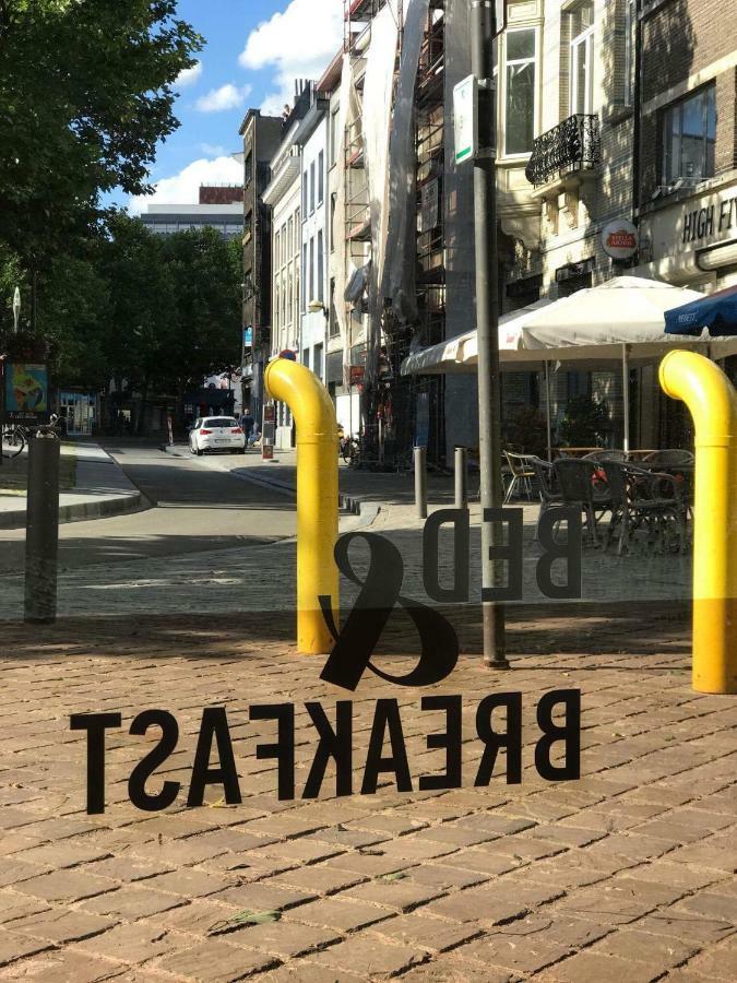 B&B Yellow Submarine Антверпен Екстериор снимка